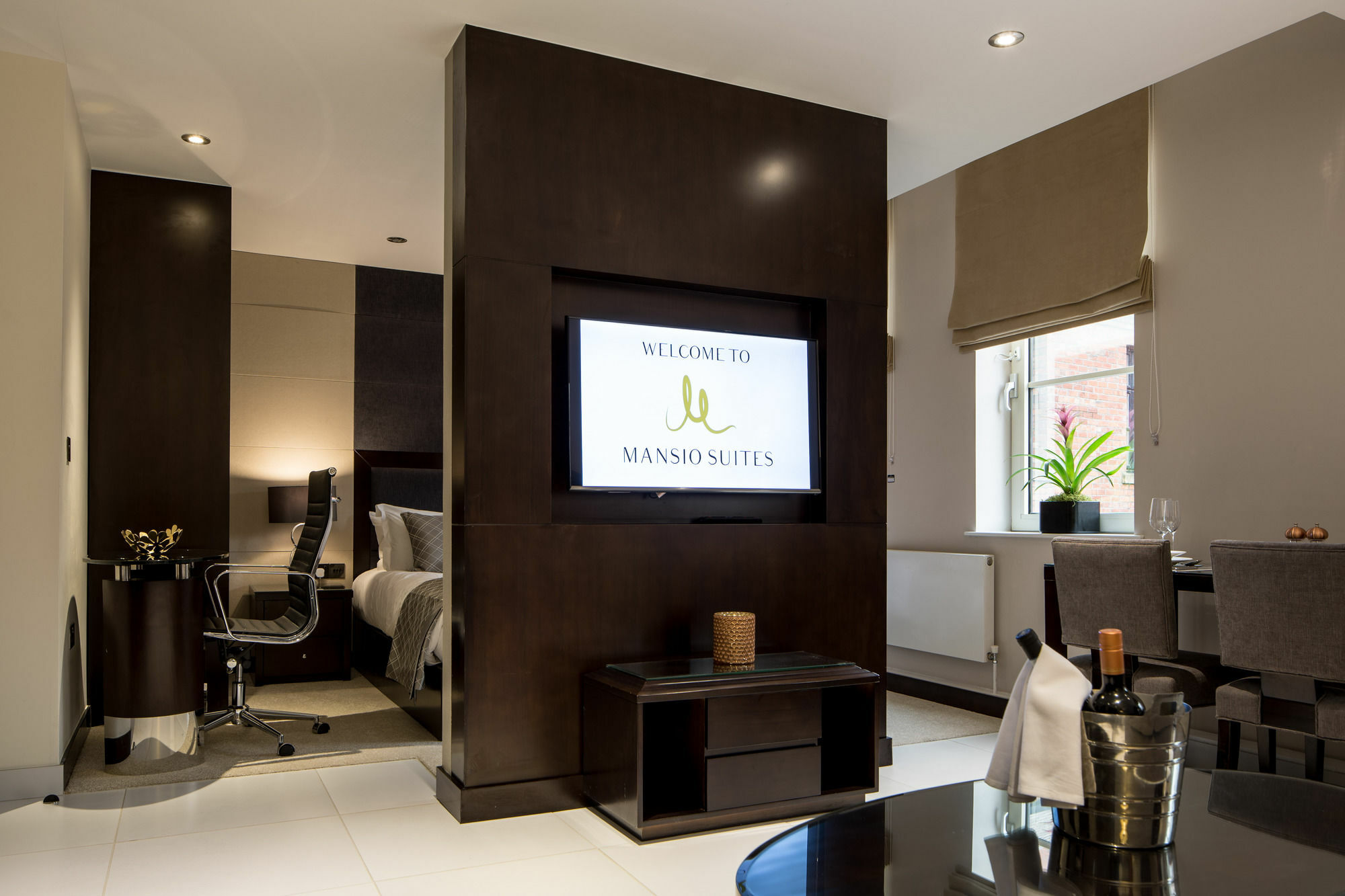 לידס Mansio Suites The Headrow מראה חיצוני תמונה